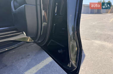 Внедорожник / Кроссовер Lexus LX 2019 в 