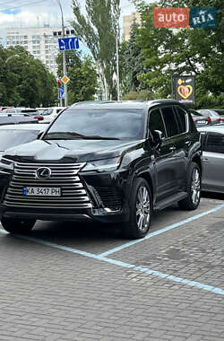 Внедорожник / Кроссовер Lexus LX 2023 в 