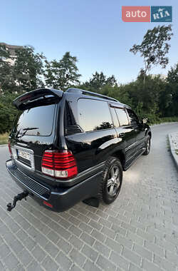 Внедорожник / Кроссовер Lexus LX 2007 в 