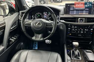 Внедорожник / Кроссовер Lexus LX 2021 в 