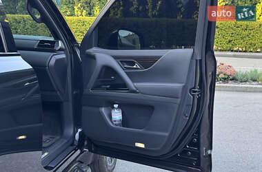 Позашляховик / Кросовер Lexus LX 2022 в 