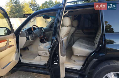 Позашляховик / Кросовер Lexus LX 2004 в 