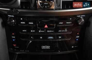 Внедорожник / Кроссовер Lexus LX 2016 в 