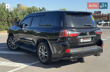 Внедорожник / Кроссовер Lexus LX 2010 в 