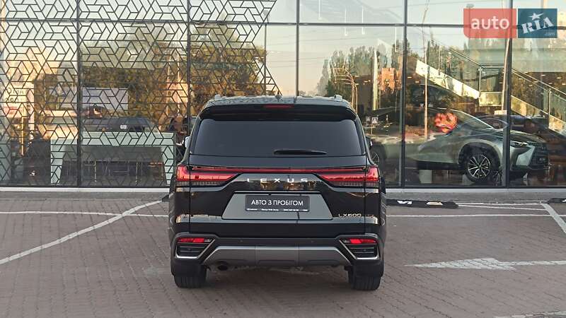 Внедорожник / Кроссовер Lexus LX 2023 в Киеве