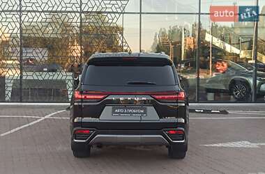 Позашляховик / Кросовер Lexus LX 2023 в 