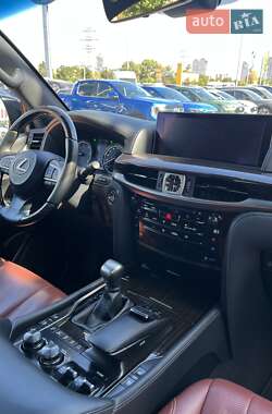 Позашляховик / Кросовер Lexus LX 2019 в 