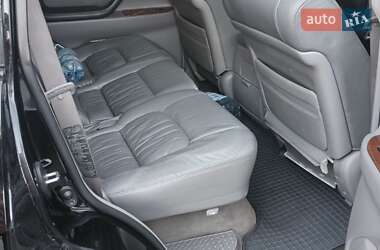 Внедорожник / Кроссовер Lexus LX 2006 в 