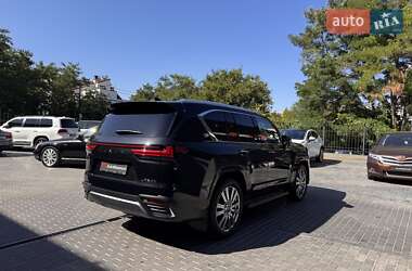 Внедорожник / Кроссовер Lexus LX 2021 в 