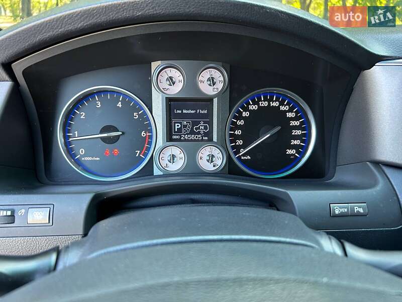 Внедорожник / Кроссовер Lexus LX 2010 в Киеве