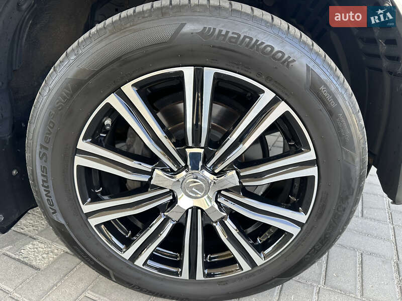 Позашляховик / Кросовер Lexus LX 2016 в Дніпрі фото 62 Позашляховик / Кросовер Lexus LX 2016 в Дніпрі