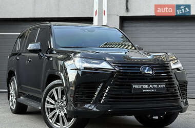 Позашляховик / Кросовер Lexus LX 2022 в 