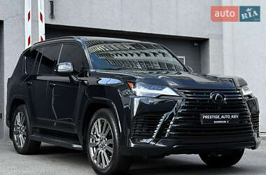 Позашляховик / Кросовер Lexus LX 2022 в 