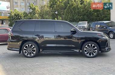 Внедорожник / Кроссовер Lexus LX 2021 в 