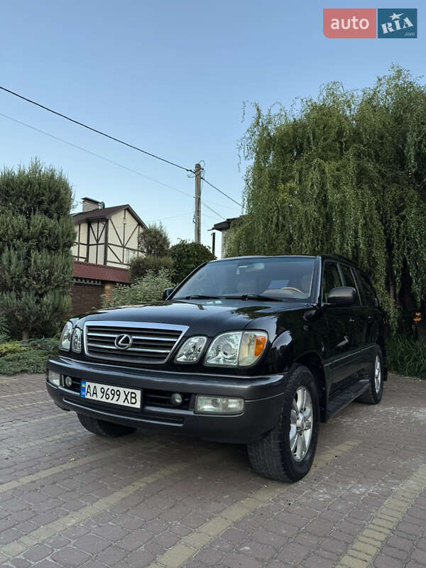 Позашляховик / Кросовер Lexus LX 2004 в Києві