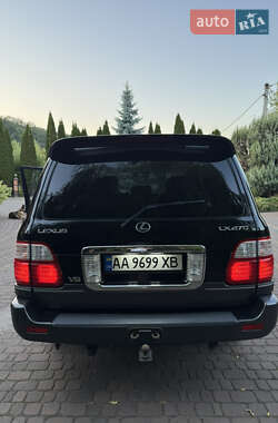 Внедорожник / Кроссовер Lexus LX 2004 в 