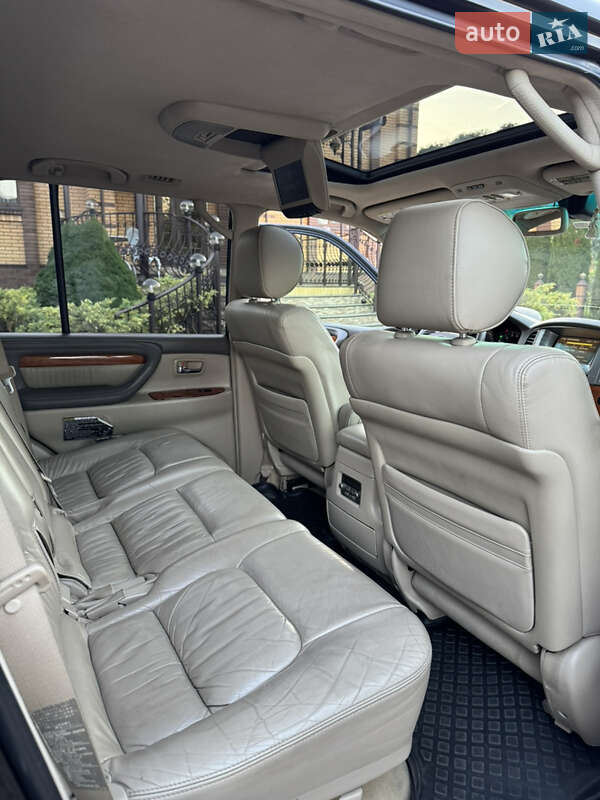 Позашляховик / Кросовер Lexus LX 2004 в Києві