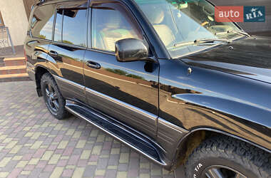 Позашляховик / Кросовер Lexus LX 2006 в 
