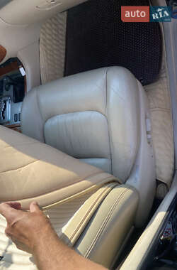 Позашляховик / Кросовер Lexus LX 2006 в 