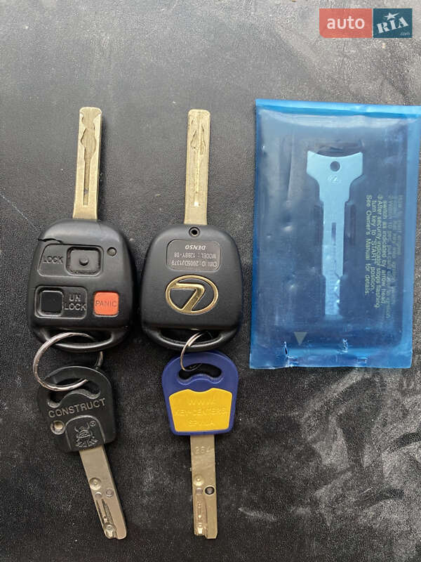 Позашляховик / Кросовер Lexus LX 2006 в Борзні