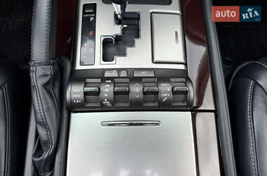Позашляховик / Кросовер Lexus LX 2012 в 