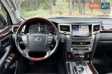Позашляховик / Кросовер Lexus LX 2012 в 