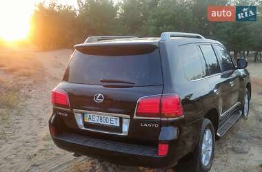 Внедорожник / Кроссовер Lexus LX 2008 в 