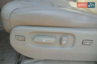 Внедорожник / Кроссовер Lexus LX 2008 в 