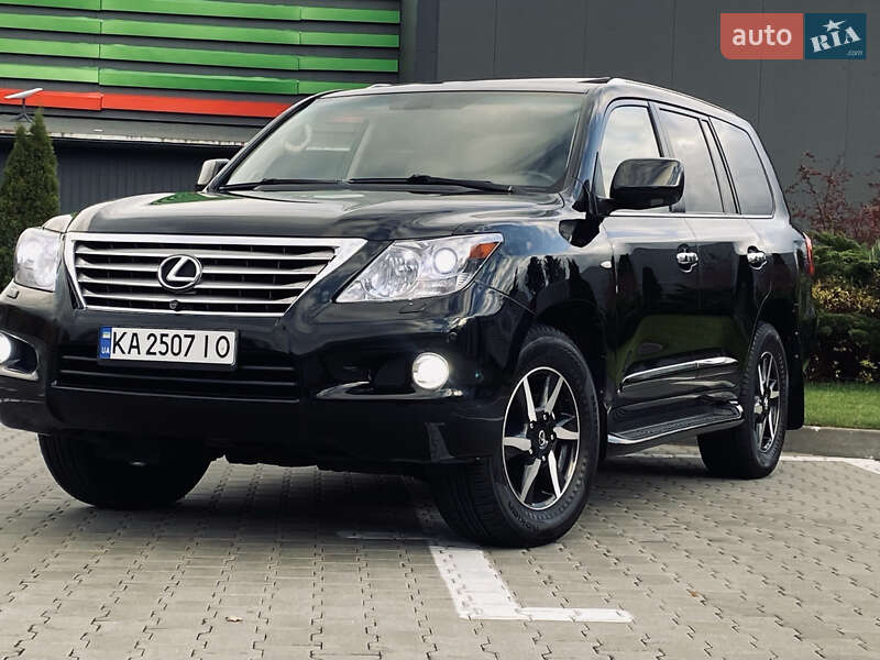 Lexus LX 2008