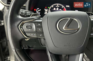 Позашляховик / Кросовер Lexus LX 2022 в 