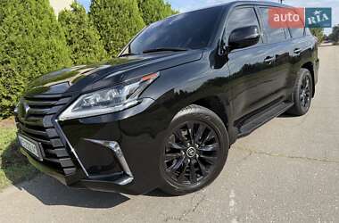 Позашляховик / Кросовер Lexus LX 2016 в 