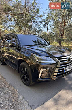 Lexus LX 2016