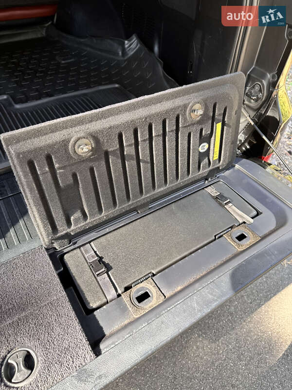 Внедорожник / Кроссовер Lexus LX 2016 в Днепре