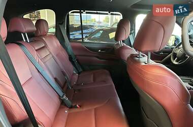 Позашляховик / Кросовер Lexus LX 2022 в 