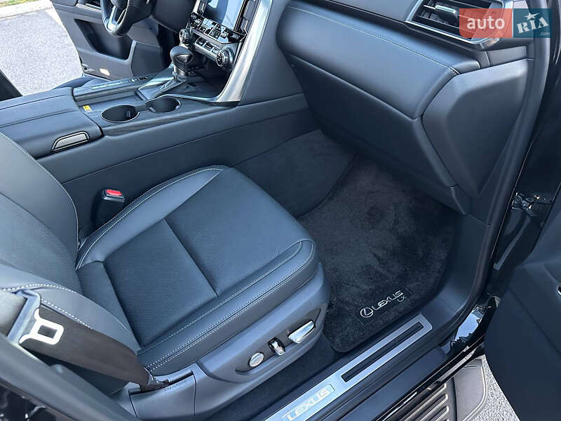 Позашляховик / Кросовер Lexus LX 2025 в Києві фото 35 Позашляховик / Кросовер Lexus LX 2025 в Києві