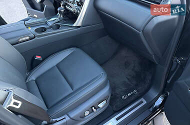 Позашляховик / Кросовер Lexus LX 2025 в 