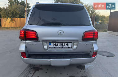 Позашляховик / Кросовер Lexus LX 2008 в 