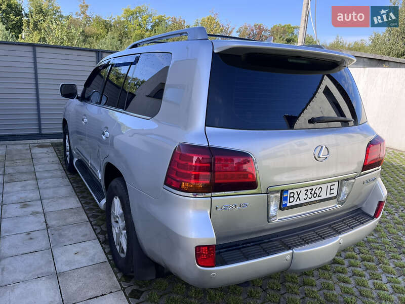 Внедорожник / Кроссовер Lexus LX 2008 в Ровно