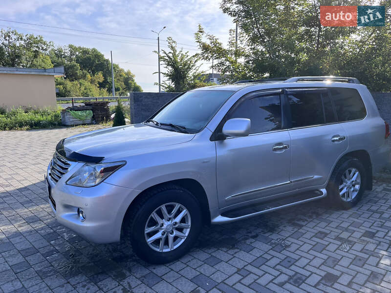 Внедорожник / Кроссовер Lexus LX 2008 в Ровно