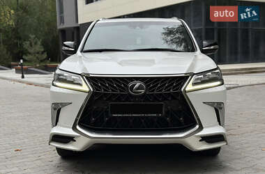 Позашляховик / Кросовер Lexus LX 2019 в 