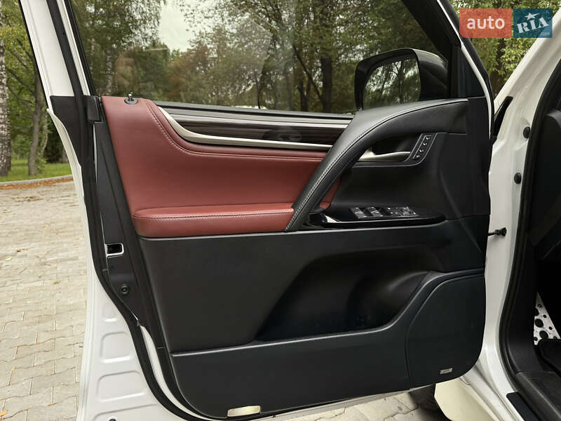 Внедорожник / Кроссовер Lexus LX 2019 в Тернополе фото 23 Внедорожник / Кроссовер Lexus LX 2019 в Тернополе