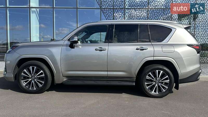 Позашляховик / Кросовер Lexus LX 2022 в Києві
