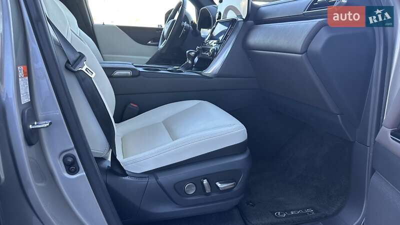 Позашляховик / Кросовер Lexus LX 2022 в Києві