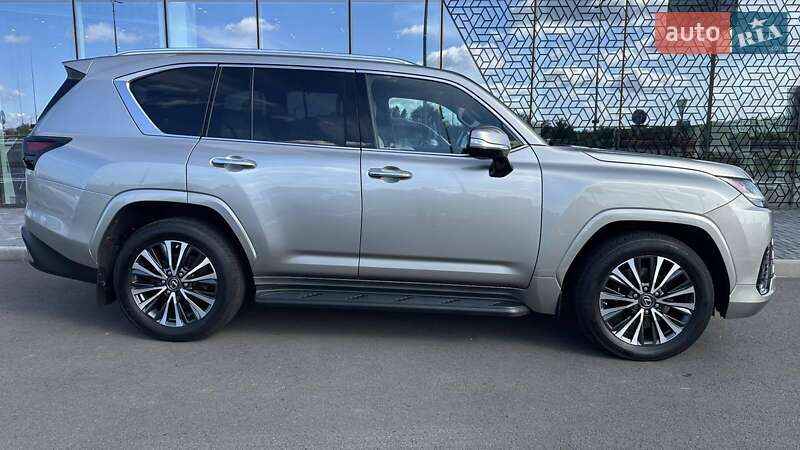 Позашляховик / Кросовер Lexus LX 2022 в Києві