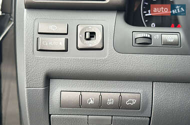 Внедорожник / Кроссовер Lexus LX 2010 в 