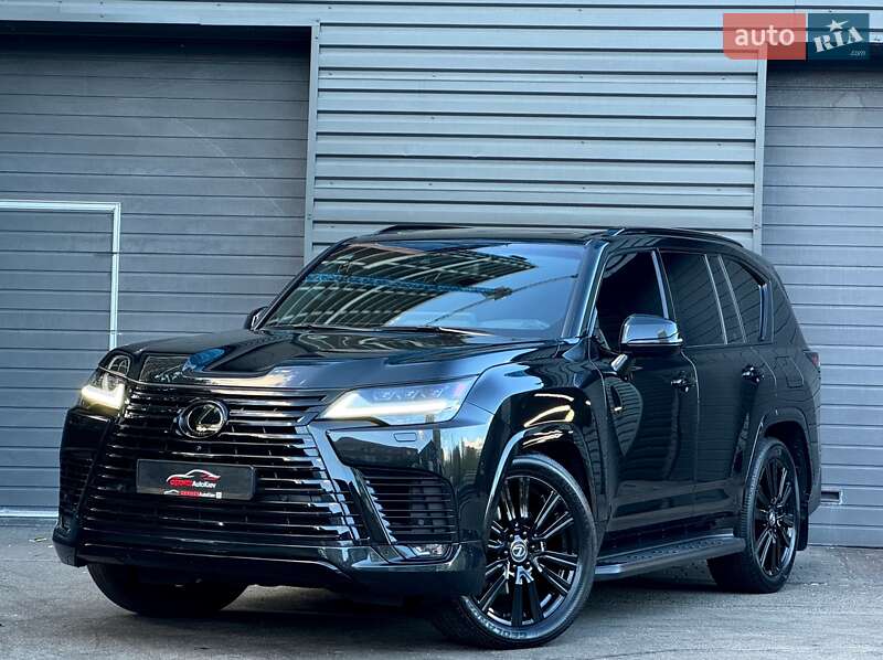 Lexus LX 2022
