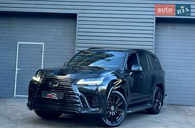 Внедорожник / Кроссовер Lexus LX 2022 в 