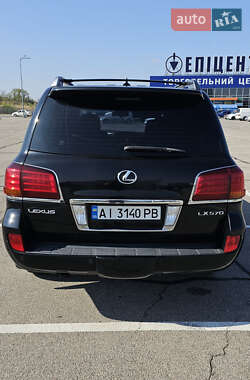 Внедорожник / Кроссовер Lexus LX 2008 в 