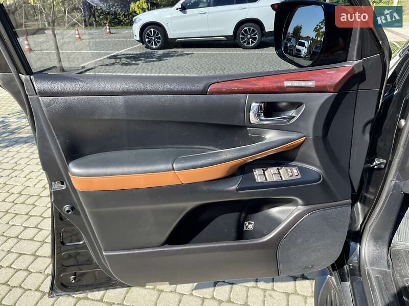 Внедорожник / Кроссовер Lexus LX 2011 в Львове фото 22 Внедорожник / Кроссовер Lexus LX 2011 в Львове