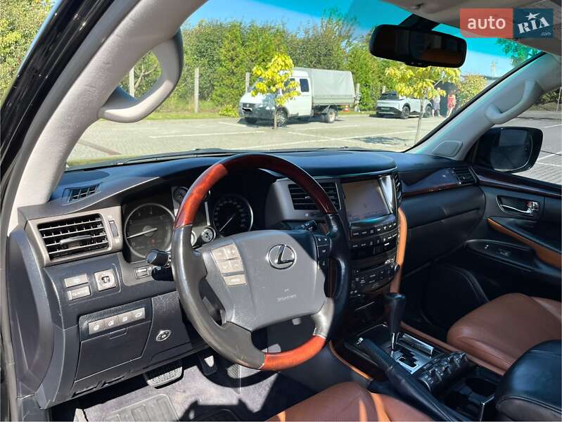 Внедорожник / Кроссовер Lexus LX 2011 в Львове фото 26 Внедорожник / Кроссовер Lexus LX 2011 в Львове